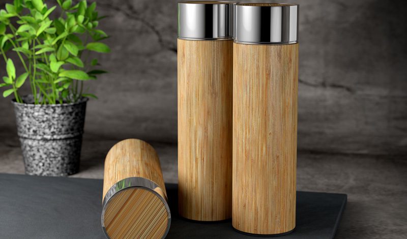 Bamboo water bottles in Sri Lanka too..