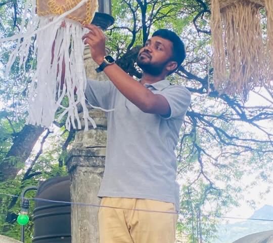 ECO VESAK: Dhamma School Students Craft Plastic Free Vesak Kudu from Natural Materials